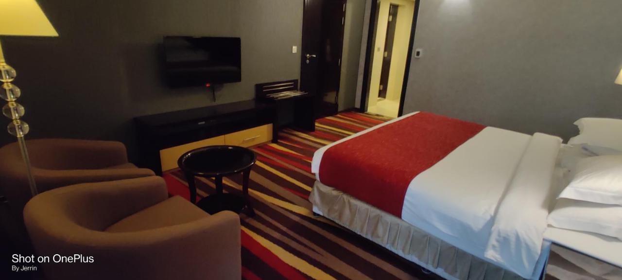 Nehal Hotel Abu Dabi Exterior foto