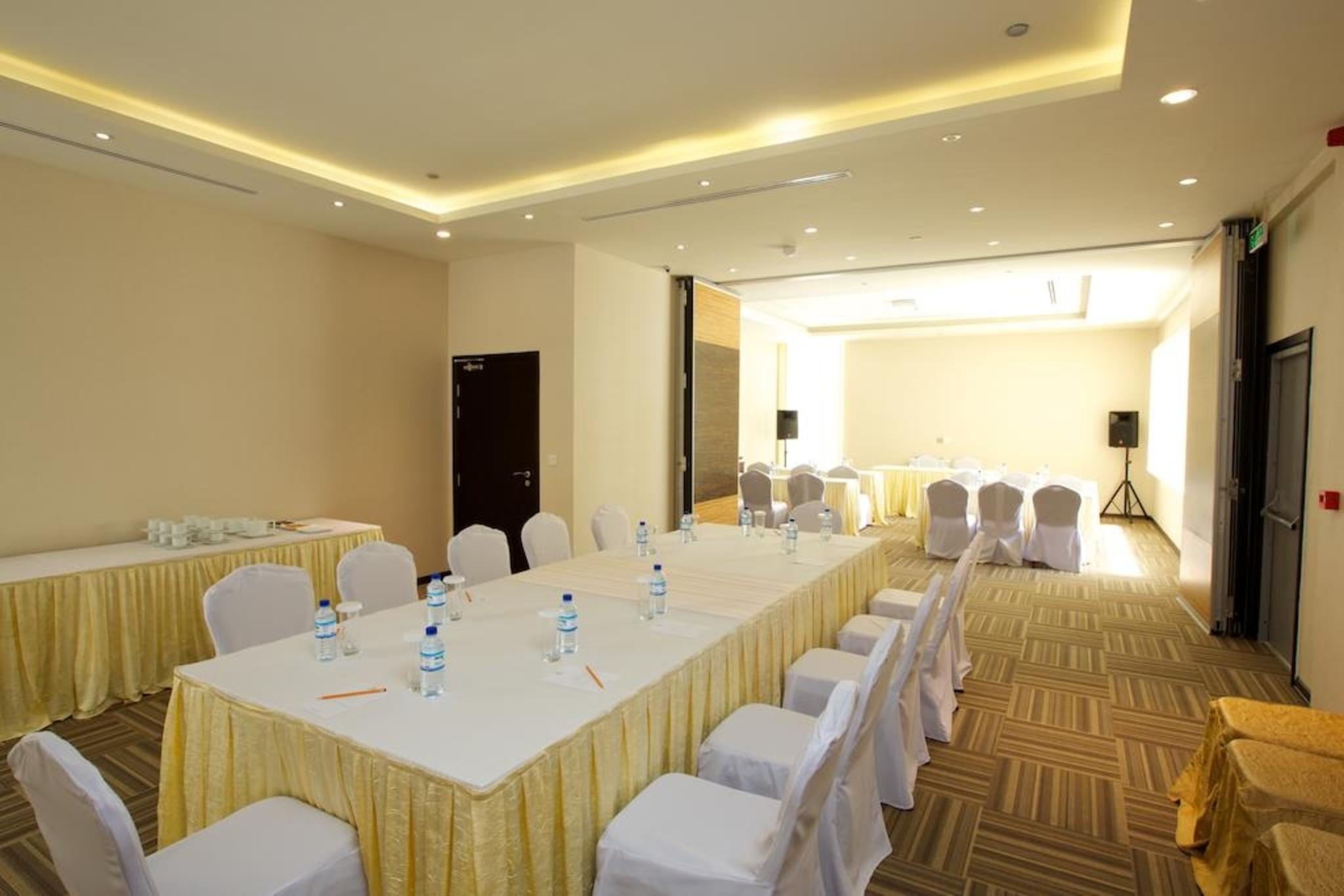 Nehal Hotel Abu Dabi Exterior foto
