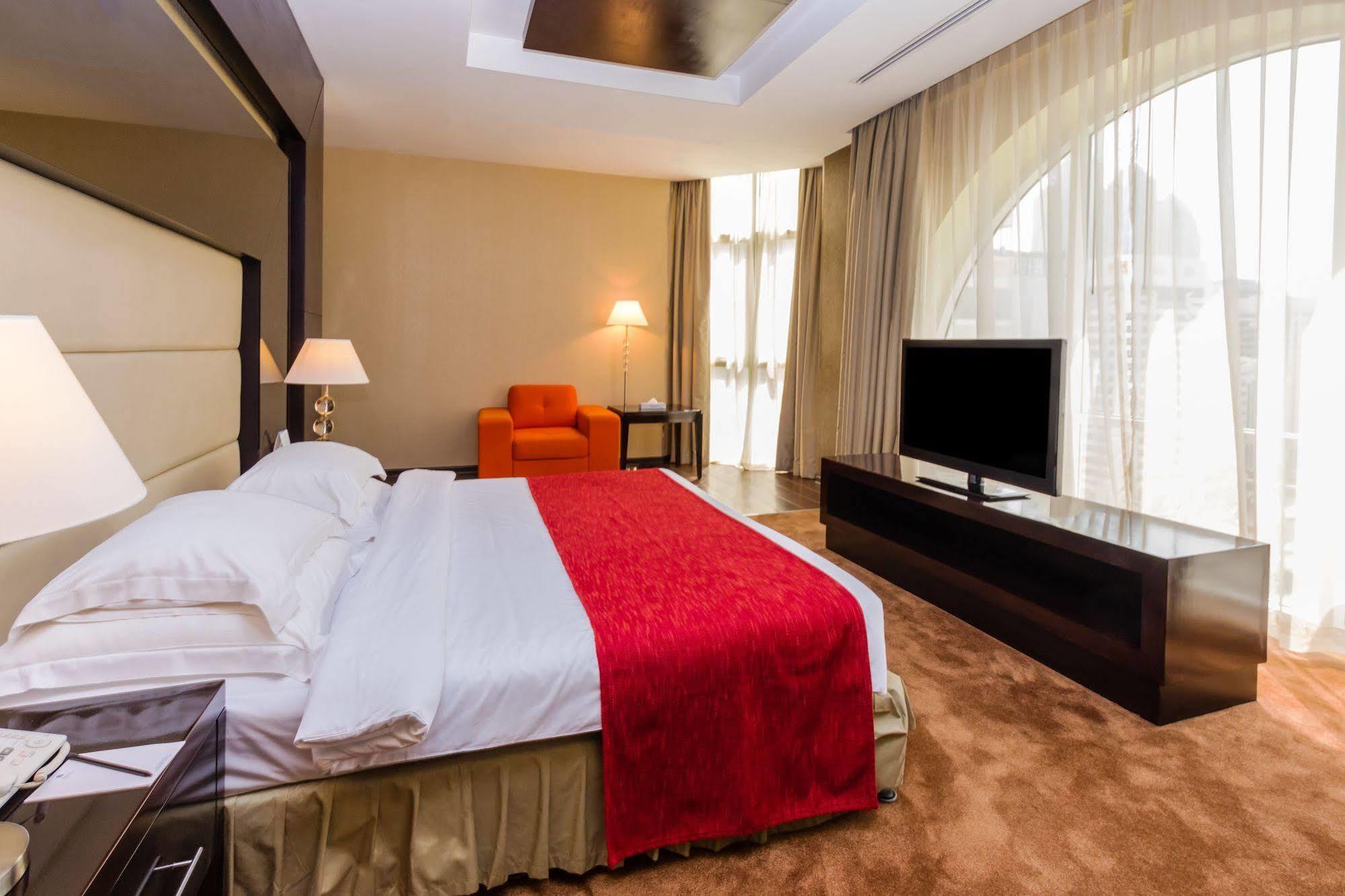 Nehal Hotel Abu Dabi Exterior foto